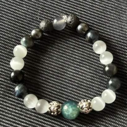 BENDING REALITY AND MANIFESTATION BRACELET