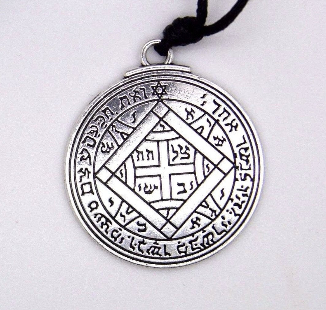 Desire amulet 1
