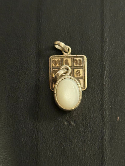 Venus Graha Pendant with Stone shop.sheelaa.com by Sheelaa M Bajaj